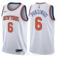 Camiseta Kristaps Porzingis #6 New York Knicks 2017-18 Blanco