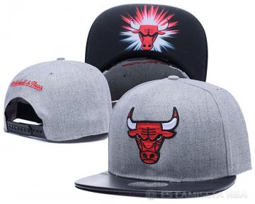 Sombrero Chicago Bulls Gris Negro5
