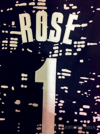 Camiseta Bulls Rose #1 Luces de la ciudad - Haga un click en la imagen para cerrar