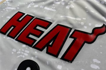 Camiseta Heat Wade #3 Luces de la ciudad Gris