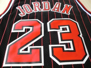 Camiseta retro Jordan #23 Chicago Bulls Negro