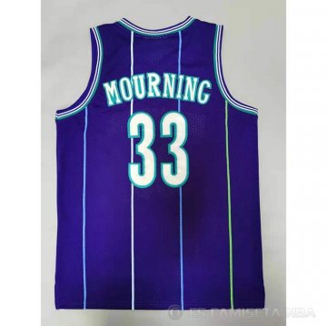 Camiseta Alonzo Mourning NO 33 Charlotte Hornets Mitchell & Ness Violeta
