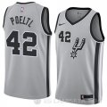 Camiseta Jakob Poeltl #42 San Antonio Spurs Statement 2018 Gris