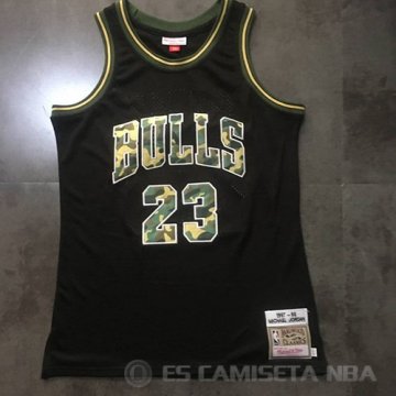 Camiseta Michael Jordan #23 Chicago Bulls Hardwood Negro