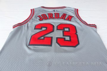 Camiseta Jordan #23 Chicago Bulls Gris