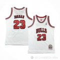 Camiseta Michael Jordan #23 Chicago Bulls Nino Mitchell & Ness 1997-98 Blanco