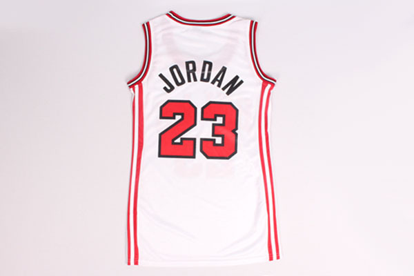 Camiseta Jordan #23 Chicago Bulls Mujer Blanco - Haga un click en la imagen para cerrar